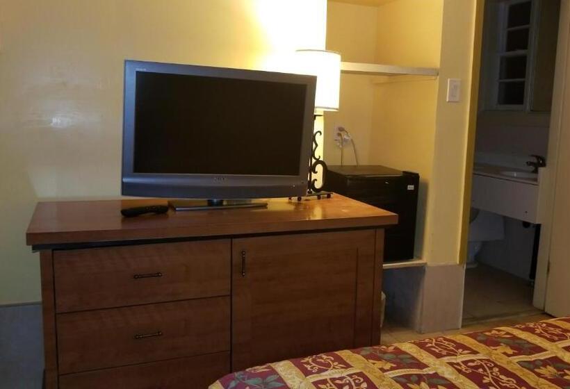 חדר סטנדרט עם מיטת קינג, Luxury Inn