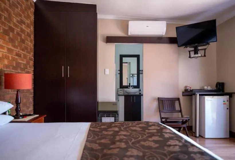 Deluxe-huone, Asante Guest House