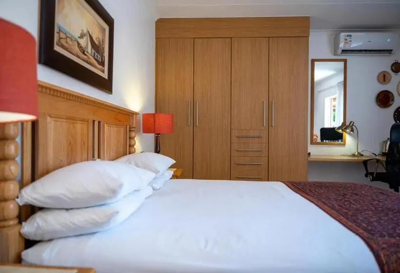 Deluxe-perhehuone, Asante Guest House