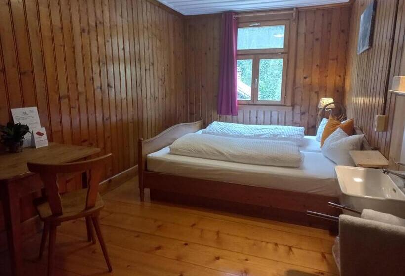 Номер Стандарт, Landhaus Bad Hopfreben