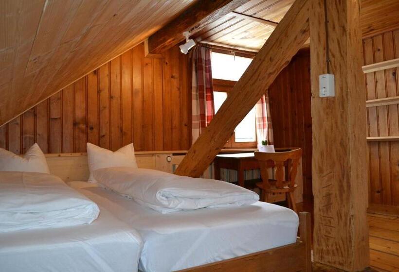 חדר משפחתי, Landhaus Bad Hopfreben