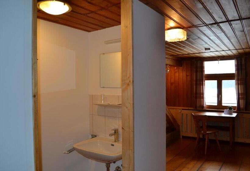 חדר משפחתי, Landhaus Bad Hopfreben