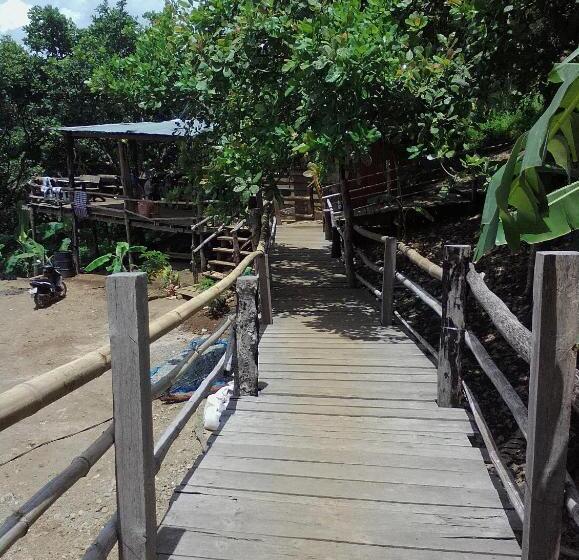 标准间, Tree Lodge Banlung