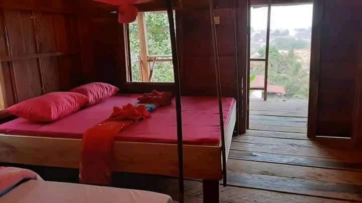 Номер Стандарт Вид на Горы, Tree Lodge Banlung