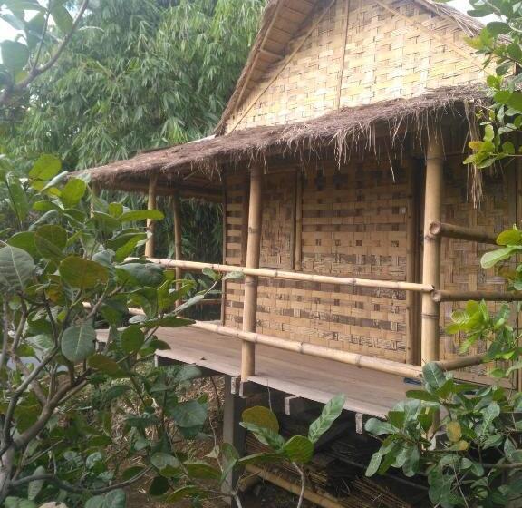 标准间, Tree Lodge Banlung