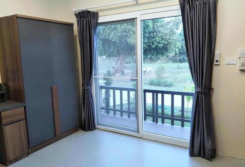 חדר דלוקס, Suwi Coco Ville Resort