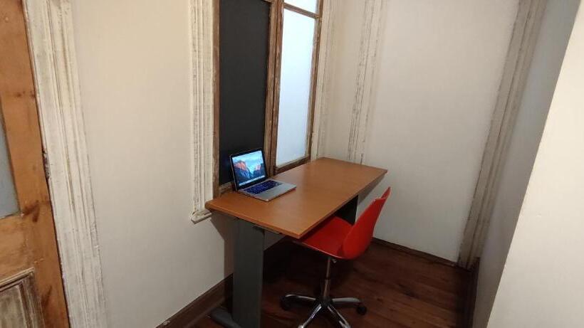 اتاق استاندارد یک نفره, Casa Lastra