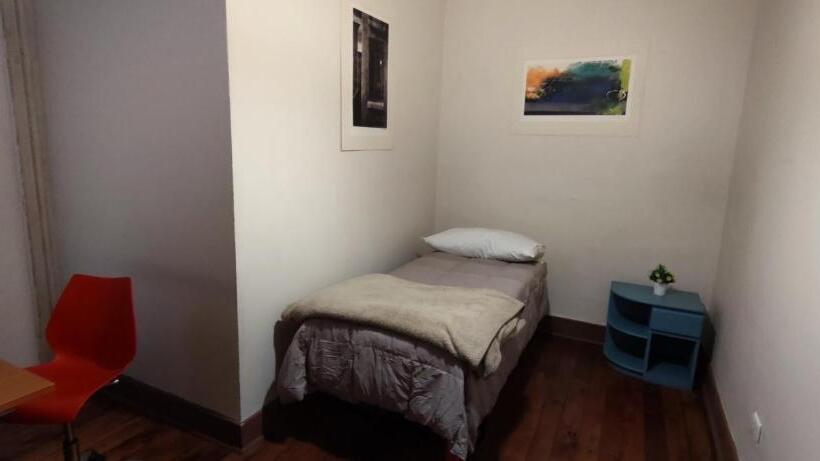 اتاق استاندارد یک نفره, Casa Lastra