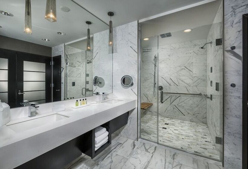 스탠다드 룸, The Hotel At The University Of Maryland