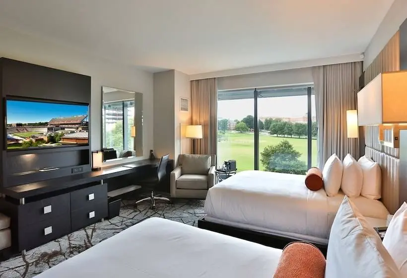 デラックスルーム, The Hotel At The University Of Maryland