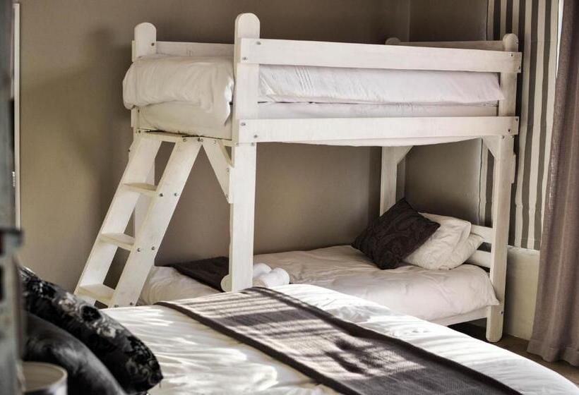 Дом 1 Спальня, Avonsrus Guesthouse