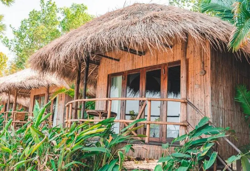 بانگلوی استاندارد, Devi Kampot Resort At Phum Kampot