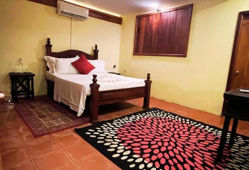 فيلا غرفة نوم واحدة مطلة على الحديقة, Devi Kampot Resort At Phum Kampot
