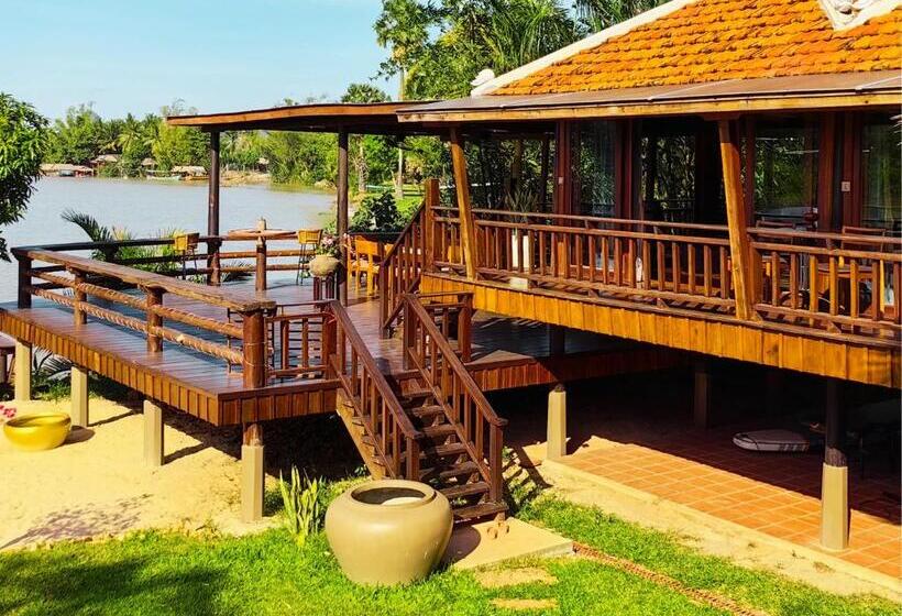 فيلا ديلوكس غرفة نوم, Devi Kampot Resort At Phum Kampot