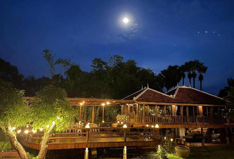 فيلا ديلوكس غرفة نوم, Devi Kampot Resort At Phum Kampot