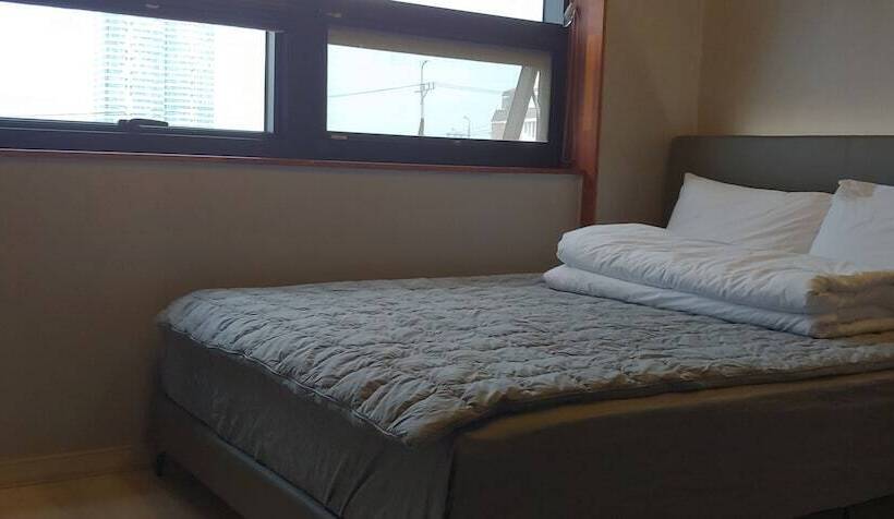 Quarto Familiar, White Windmill Guesthouse