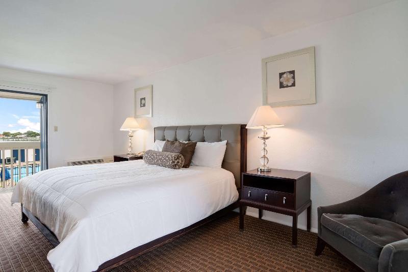 适合残疾人使用的标准间, Rodeway Inn At Somers Cove Marina