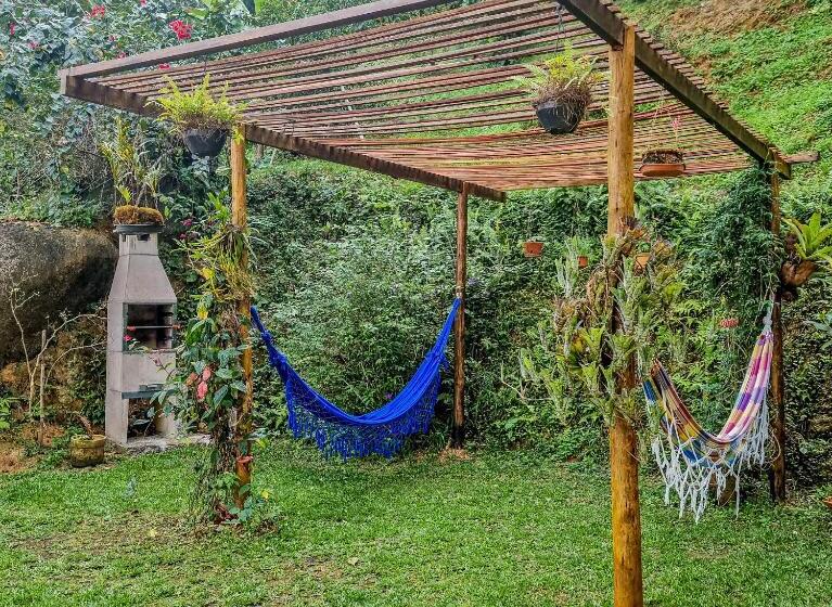 בקתת סופריור בת חדר 1, Bus Stop Paraty