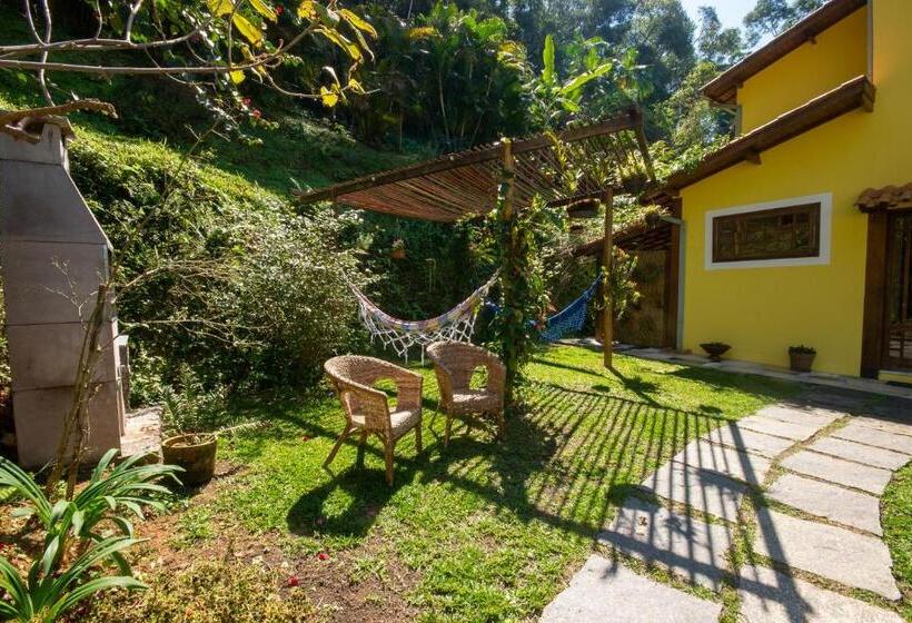 בקתת סופריור בת חדר 1, Bus Stop Paraty