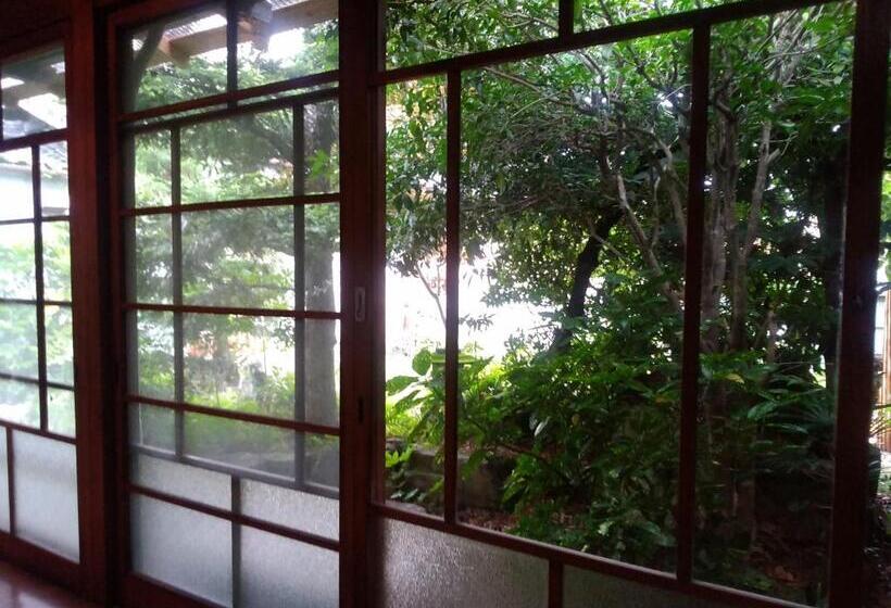 四人标准间, Ichie