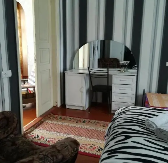 اتاق استاندارد با تخت بزرگ, Nikoloz Guesthouse
