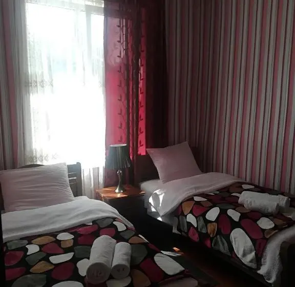 اتاق استاندارد, Nikoloz Guesthouse