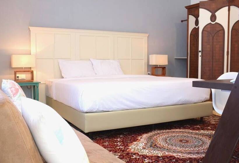 Sviitti Allasnäkymä, Rumah Kertajaya