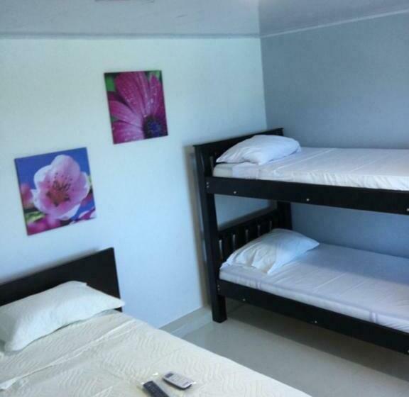 スタンダードスタジオ, Apartamentos Isla Tropical