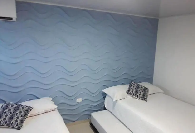استودیوی استاندارد, Apartamentos Isla Tropical