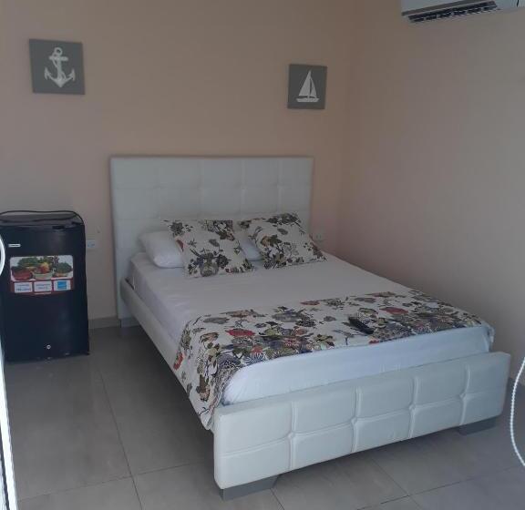 スタンダードルーム, Apartamentos Isla Tropical