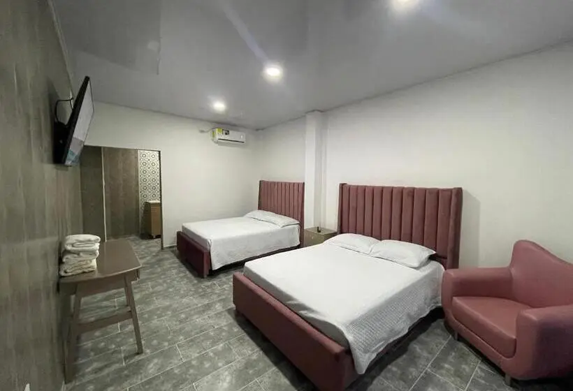 اتاق لوکس چهار تخته, Apartamentos Isla Tropical
