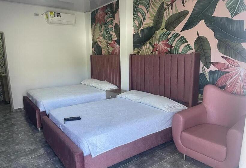 デラックスの４人部屋, Apartamentos Isla Tropical