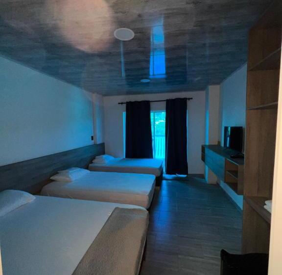 スタンダード４人部屋, Apartamentos Isla Tropical