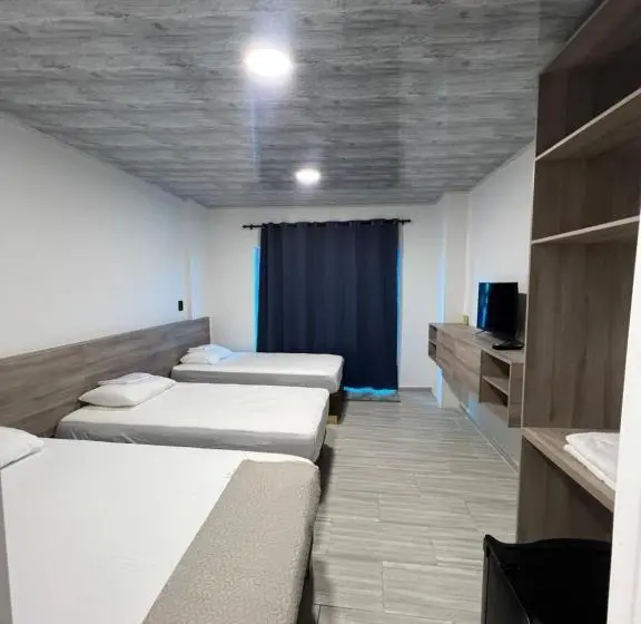 اتاق استاندارد چهار تخته, Apartamentos Isla Tropical