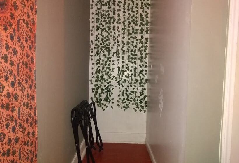 スタンダードルーム, India House Hostel