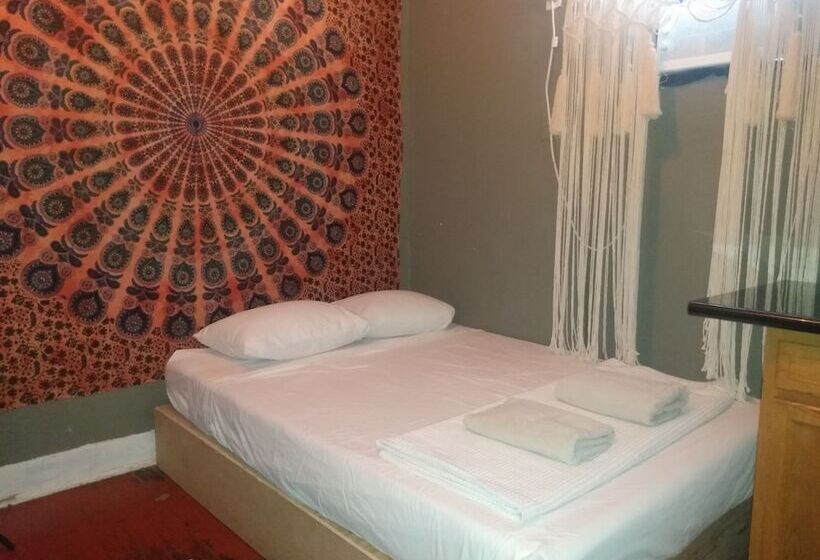 غرفة قياسية, India House Hostel