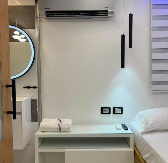 اتاق لوکس, Alegria Hostal