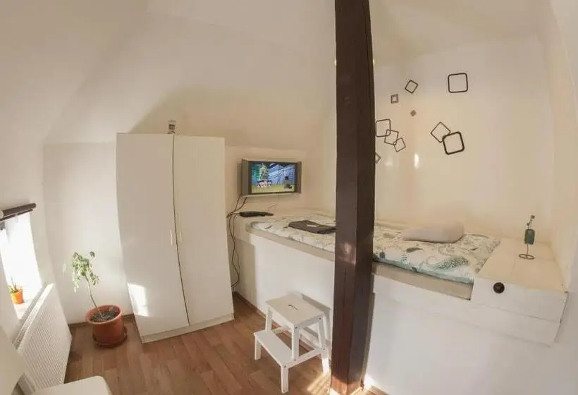 スタンダードシングルルーム, Penzion U Nádraží