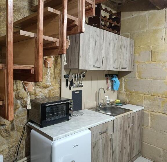 اتاق اکونومی, Villa Vittoria