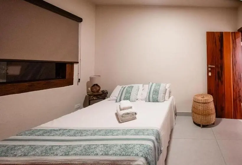 Comfort Kolmen Hengen Huone, Pousada Hymbe