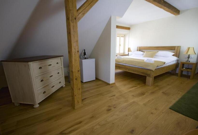 اتاق لوکس با چشم‌انداز, 1st Republic Villa   Adults Only