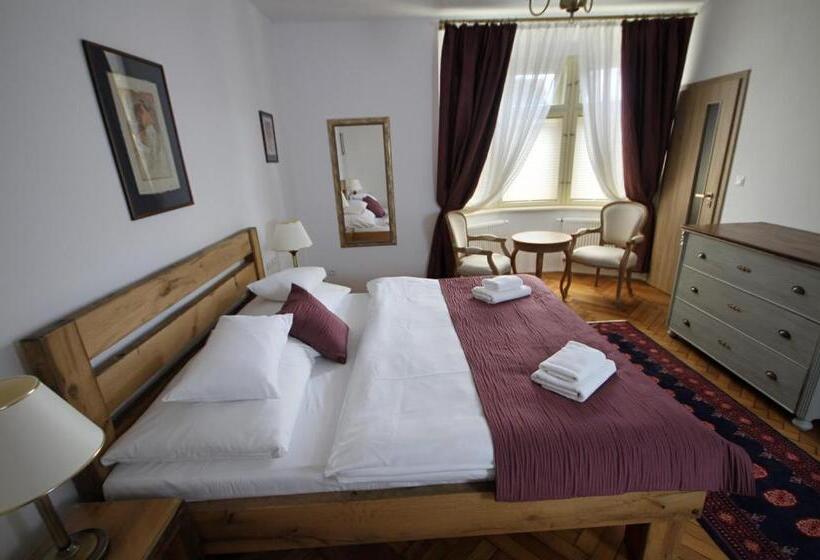 اتاق استاندارد, 1st Republic Villa   Adults Only