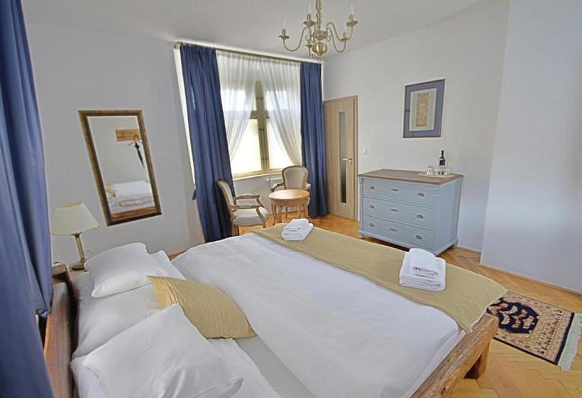 اتاق استاندارد با چشم‌انداز باغ, 1st Republic Villa   Adults Only