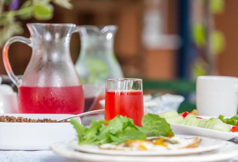 اتاق لوکس, Casa De Khasia