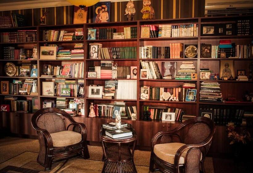 اتاق لوکس, Casa De Khasia