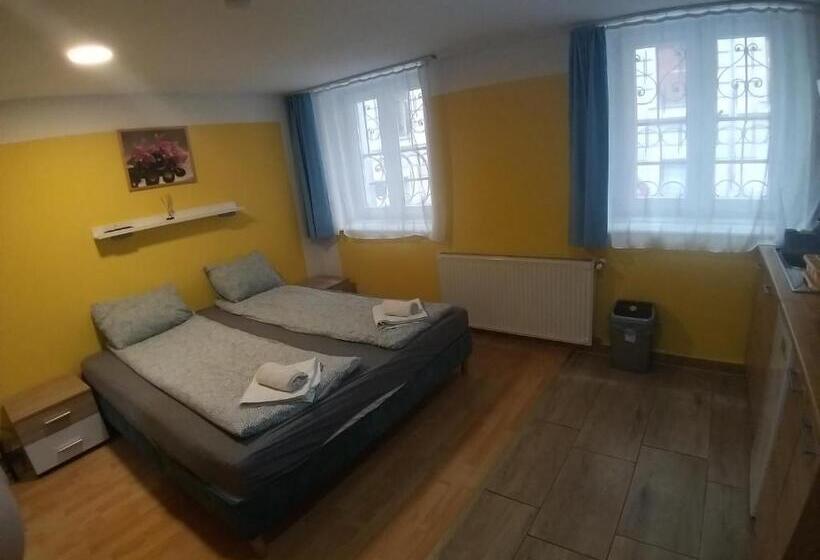 اتاق استاندارد, Deniz Guesthouse