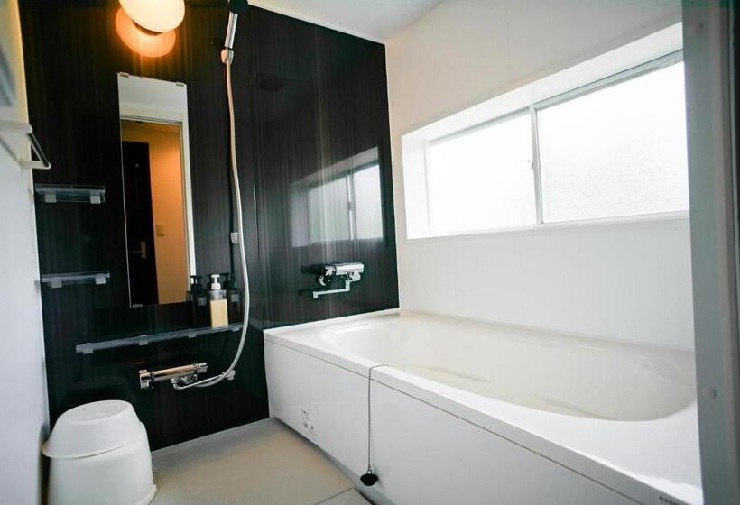 Студия Стандарт Вид на Море, なにもない幸せな島のリトリート宿 The Bonds