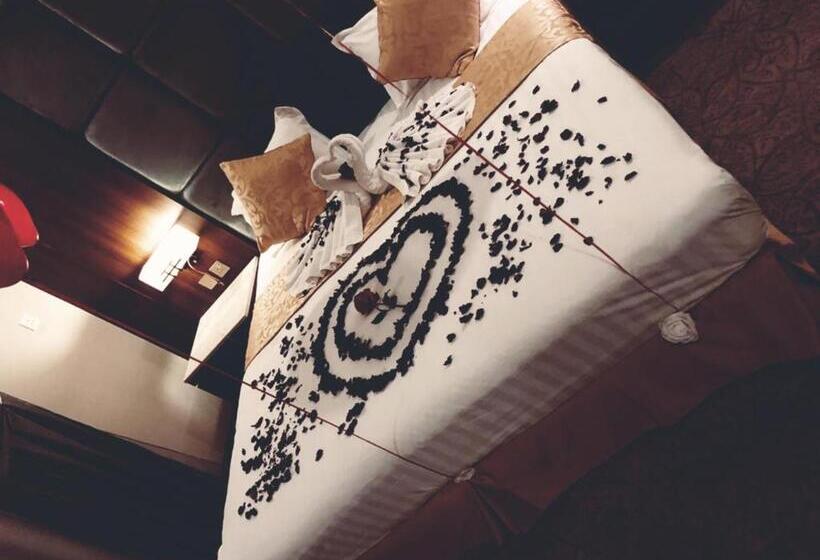 Suite, Qasr Rayana Apart