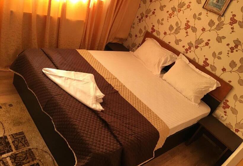 Номер Стандарт Индивидуальный, Hostel Denisa