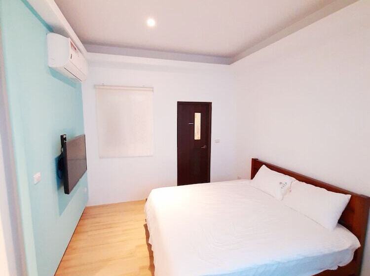 1 Bedroom Penthouse Apartment, Love Travel Guest House